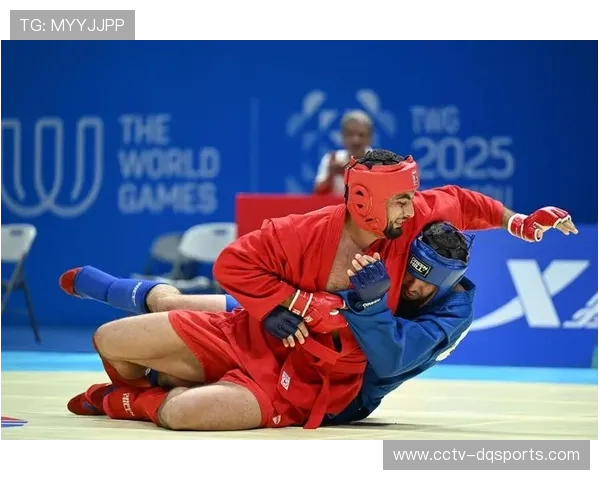 综合格斗赛事OKTAGON 82现惊险一幕，选手安全意识引热议