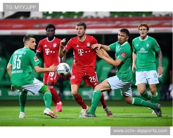 格鲁耶夫德甲预测引热议，前不莱梅青训球员看好拜仁大胜